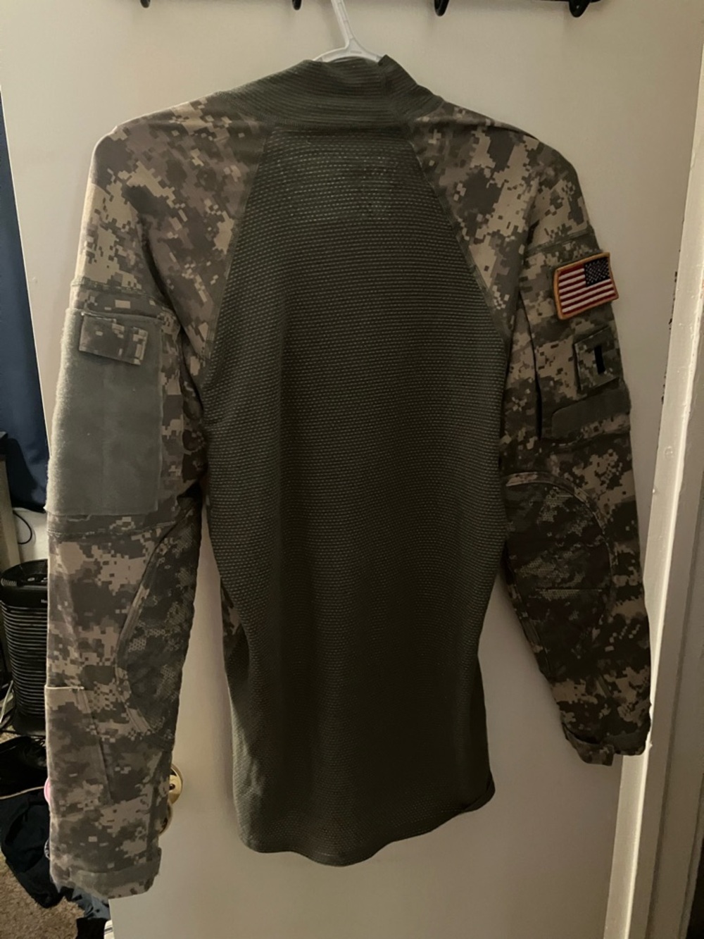 US Army Issued Combat Shirt Digital Camo Flame Resistant XS Green Gray